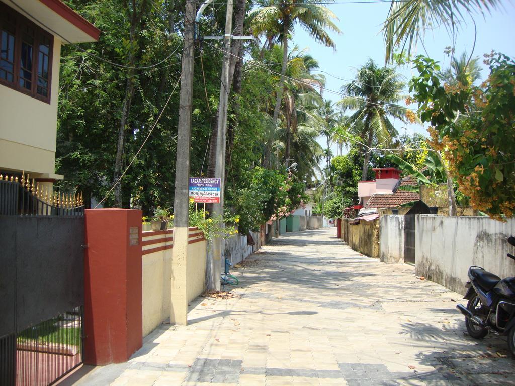 拉扎尔居住民宿 Kochi 外观 照片